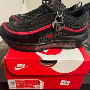 Nike Air Max (Valentines Day)